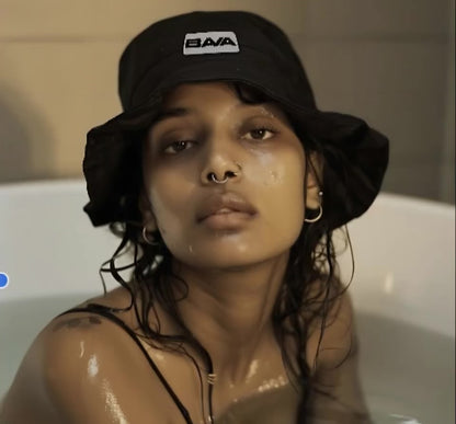 BAVA BUCKET HAT